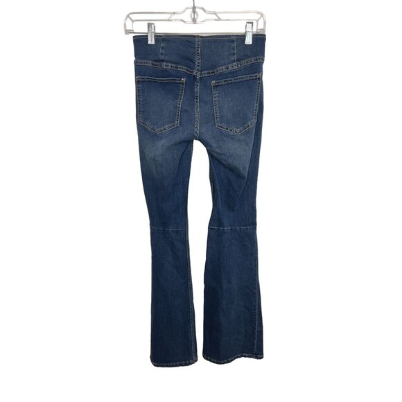 Free People We The Free Penny Pull-On Flare Blue Jeans - Size 25 - Picture 6 of 8